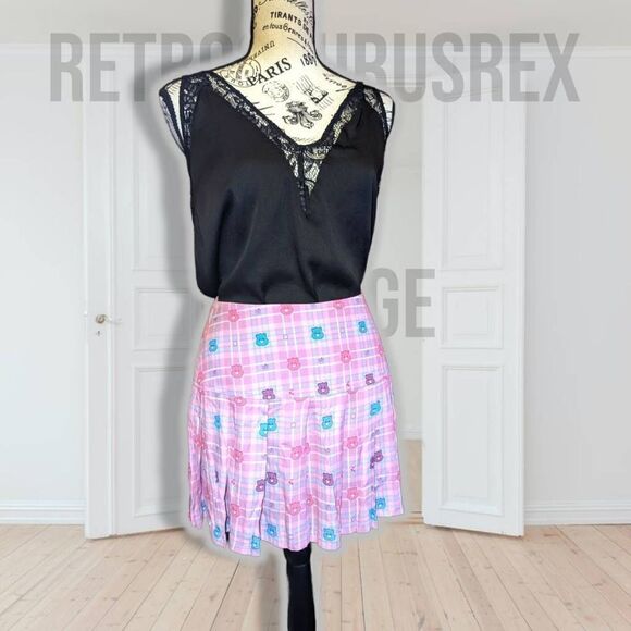 DOLLS Kill x Care Bears Harmony in My Heart Plaid Pleated Mini Skirt, Small NWT - Picture 8 of 11